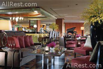 Royal Orchid Sheraton Hotel 14